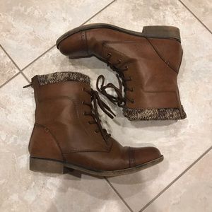 Mudd Cozy Combat boots